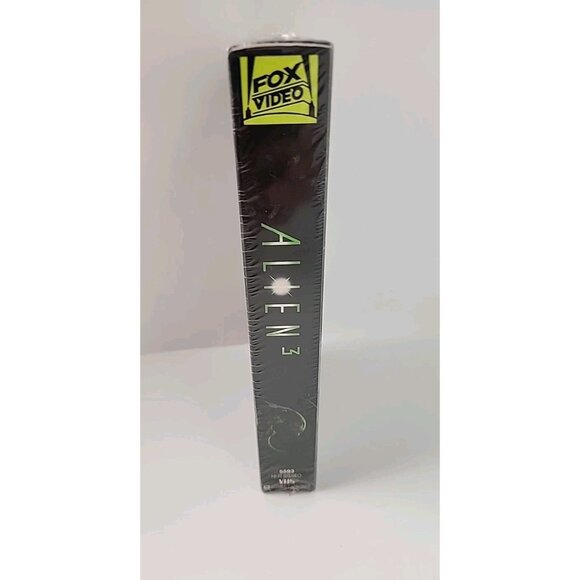 VHS Alien 3 1992 Sci Fi Horror Sigourney Weaver Sealed Fox Watermark - Picture 4 of 6